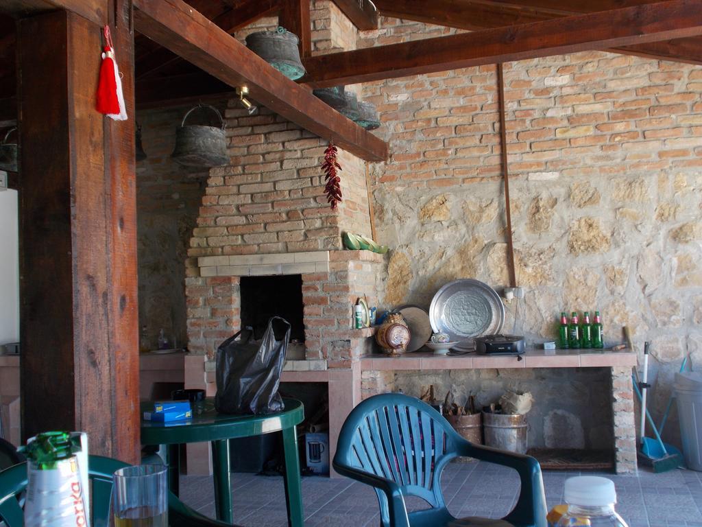 Villa Ketli Apartment Bliznatsi Bagian luar foto